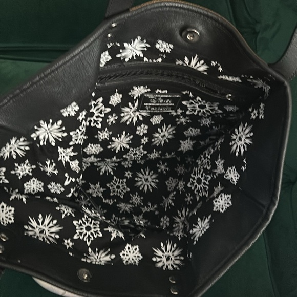 Loungefly Disney Frozen Elsa Tote - Picture 11 of 12